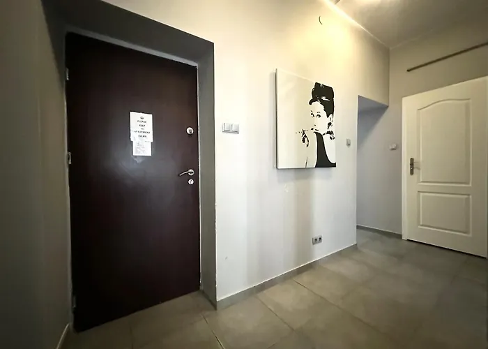 Ratusz 15 - On Main Square